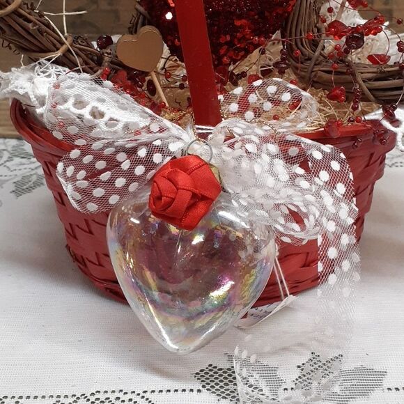 Here's my heart Basket of Love. - Picture 4 of 6